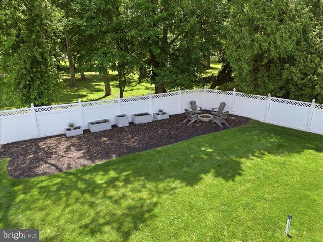 3025 PINE RD, Huntingdon Valley, PA 19006
