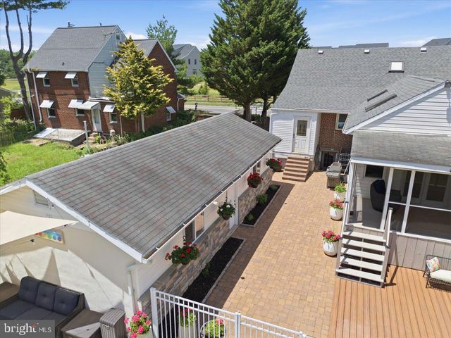 3025 PINE RD, Huntingdon Valley, PA 19006