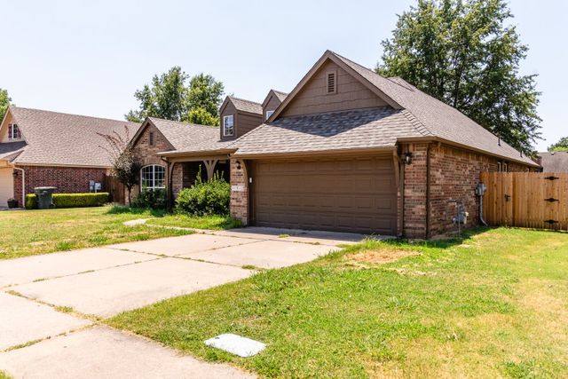 11512 E 102nd Street North N, Owasso, OK 74055
