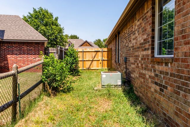 11512 E 102nd Street North N, Owasso, OK 74055