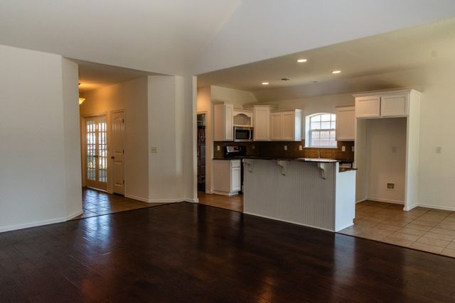 11512 E 102nd Street North N, Owasso, OK 74055