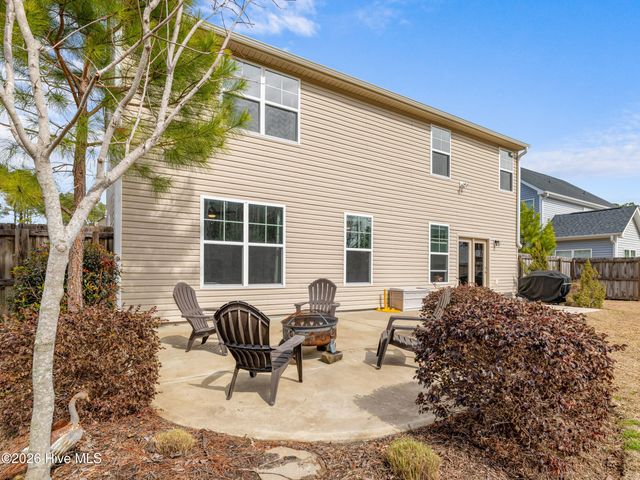 203 Stackleather Place, Sneads Ferry, NC 28460