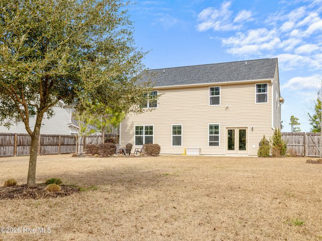 203 Stackleather Place, Sneads Ferry, NC 28460