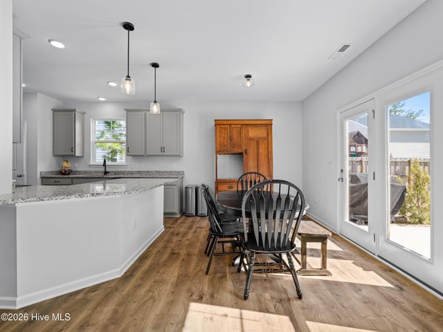 203 Stackleather Place, Sneads Ferry, NC 28460