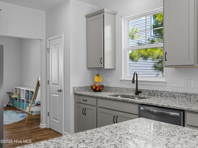 203 Stackleather Place, Sneads Ferry, NC 28460