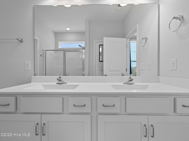 203 Stackleather Place, Sneads Ferry, NC 28460