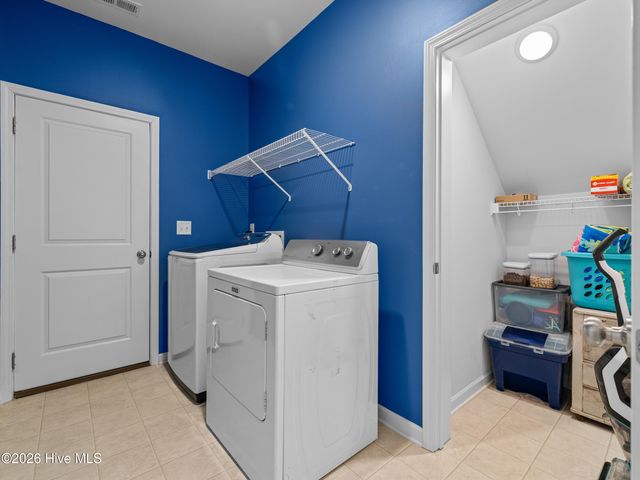 203 Stackleather Place, Sneads Ferry, NC 28460