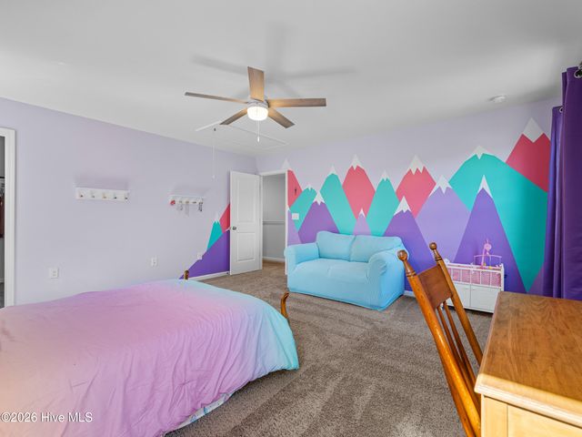 203 Stackleather Place, Sneads Ferry, NC 28460