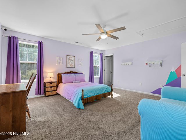 203 Stackleather Place, Sneads Ferry, NC 28460