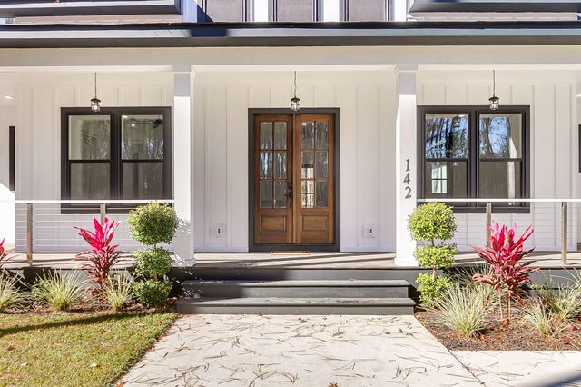 142 Argosy Drive, Summerville, SC 29483