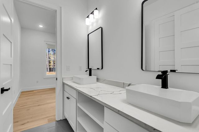 142 Argosy Drive, Summerville, SC 29483