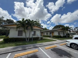 615-619 NW 11th Ave, Fort Lauderdale, FL 33311