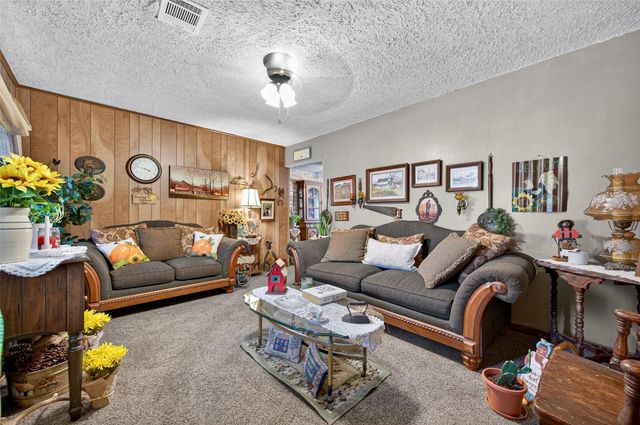7810 Church Street, Needville, TX 77461