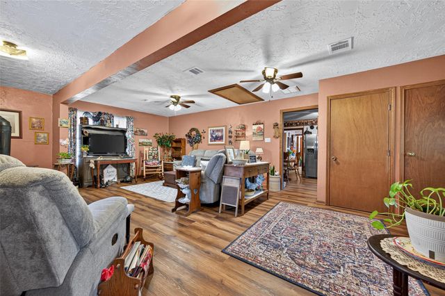 7810 Church Street, Needville, TX 77461