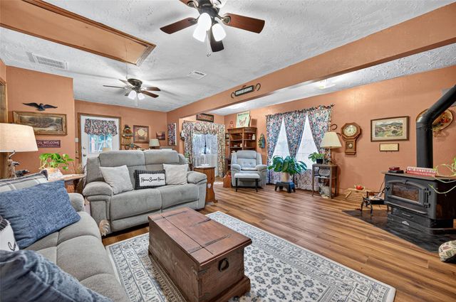 7810 Church Street, Needville, TX 77461