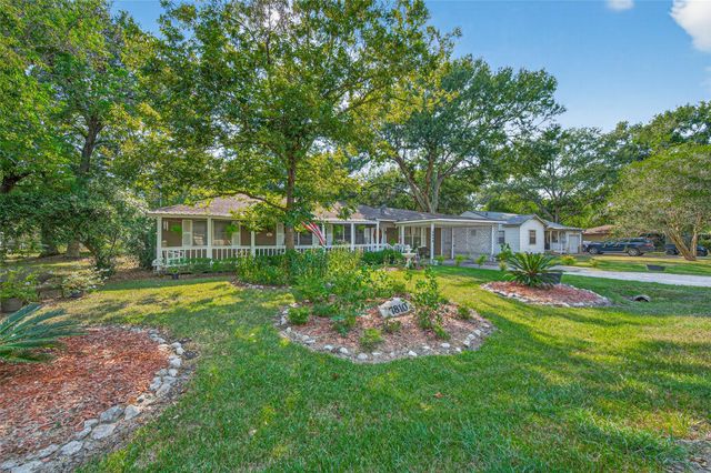 7810 Church Street, Needville, TX 77461