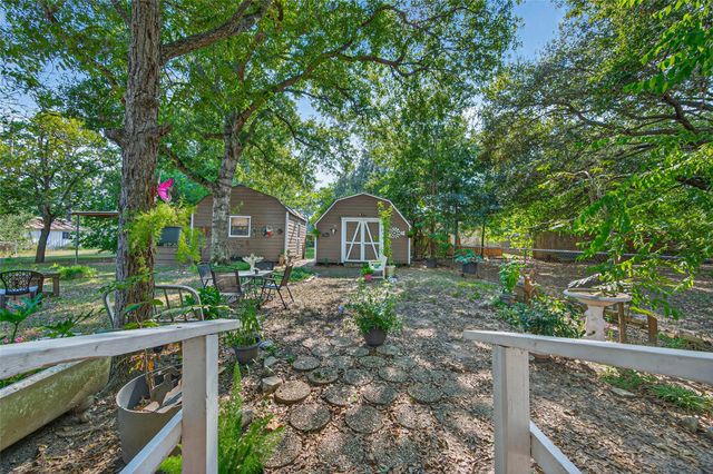 7810 Church Street, Needville, TX 77461