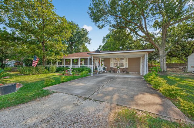 7810 Church Street, Needville, TX 77461