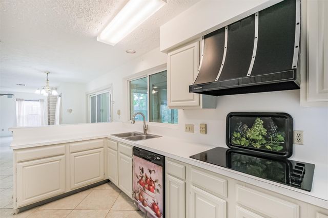 3802 Carya Circle, Sugar Land, TX 77479