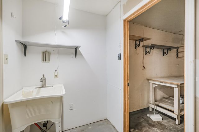 3802 Carya Circle, Sugar Land, TX 77479