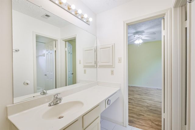 3802 Carya Circle, Sugar Land, TX 77479