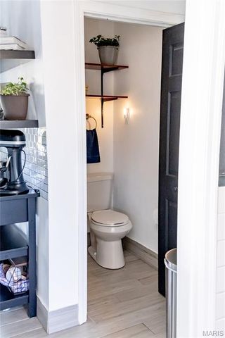 6 Cardigan Drive, Ferguson, MO 63135