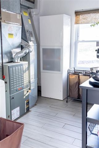 6 Cardigan Drive, Ferguson, MO 63135