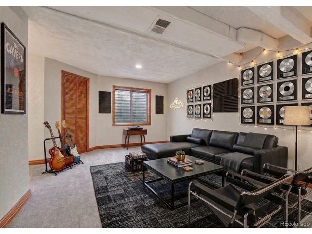 300 Wagonwheel Dr, Fort Lupton, CO 80621