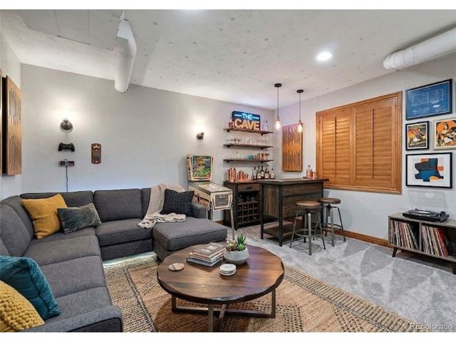 300 Wagonwheel Dr, Fort Lupton, CO 80621