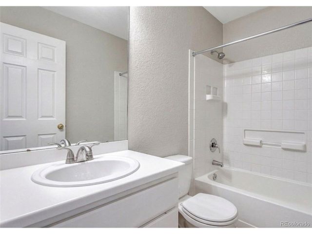 300 Wagonwheel Dr, Fort Lupton, CO 80621