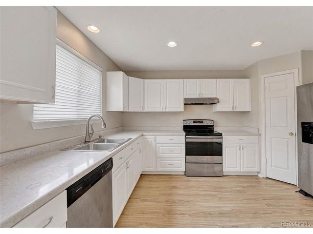 300 Wagonwheel Dr, Fort Lupton, CO 80621