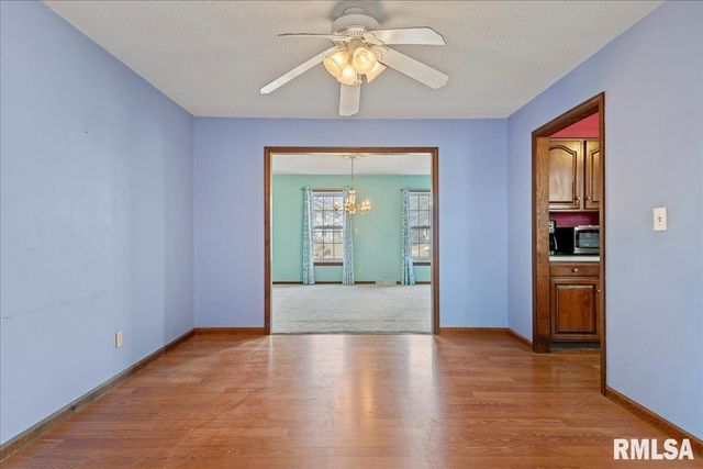 3116 KENSINGTON Drive, Springfield, IL 62702