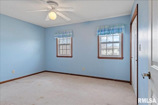 3116 KENSINGTON Drive, Springfield, IL 62702