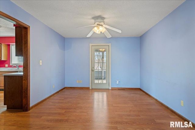 3116 KENSINGTON Drive, Springfield, IL 62702