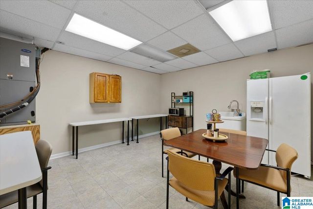 105 3RD STREET N, Oneonta, AL 35121