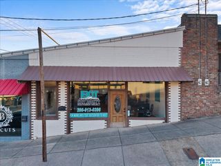 105 3RD STREET N, Oneonta, AL 35121