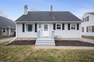 172 N 92nd STREET, Milwaukee, WI 53226
