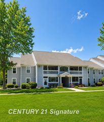 12536 Saint Andrews Way, Fenton Twp, MI 48430