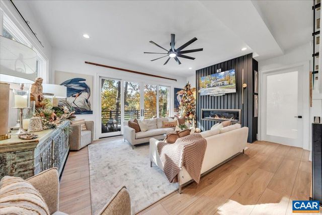 16358 MONETA RD, Moneta, VA 24121