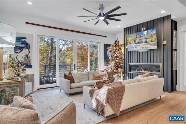 16358 MONETA RD, Moneta, VA 24121