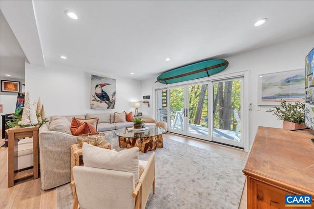 16358 MONETA RD, Moneta, VA 24121