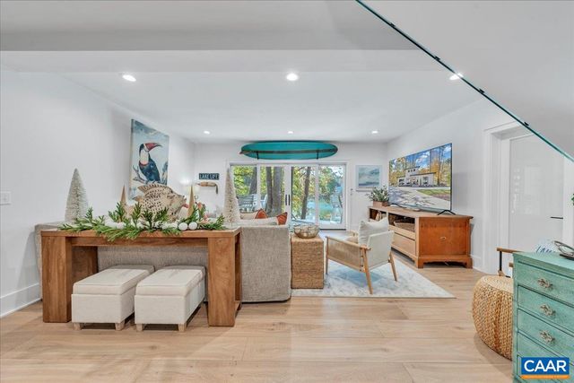 16358 MONETA RD, Moneta, VA 24121