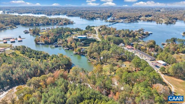 16358 MONETA RD, Moneta, VA 24121