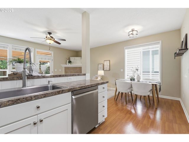 1957 N PINE St, Canby, OR 97013
