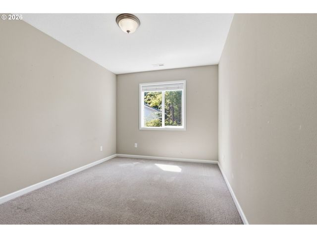 1957 N PINE St, Canby, OR 97013