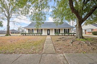 5348 Charing Way Ave, Baton Rouge, LA 70817
