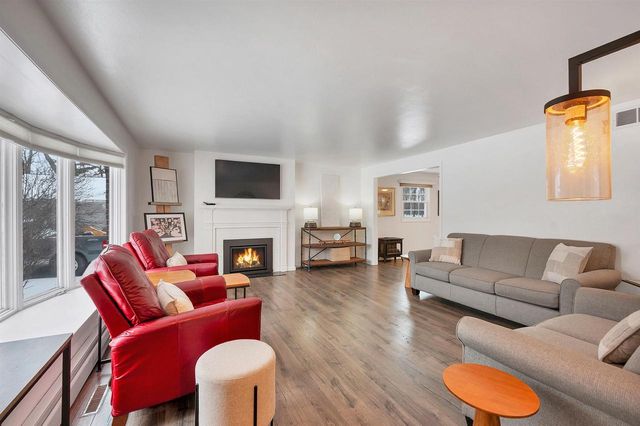 1512 TRAEGER STREET, Green Bay, WI 54304