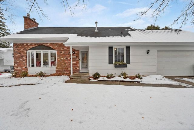 1512 TRAEGER STREET, Green Bay, WI 54304