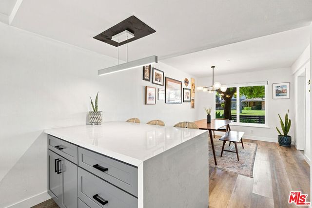250 Lupe Avenue, Newbury Park, CA 91320