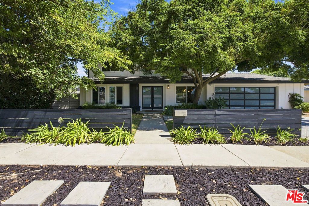 250 Lupe Avenue, Newbury Park, CA 91320